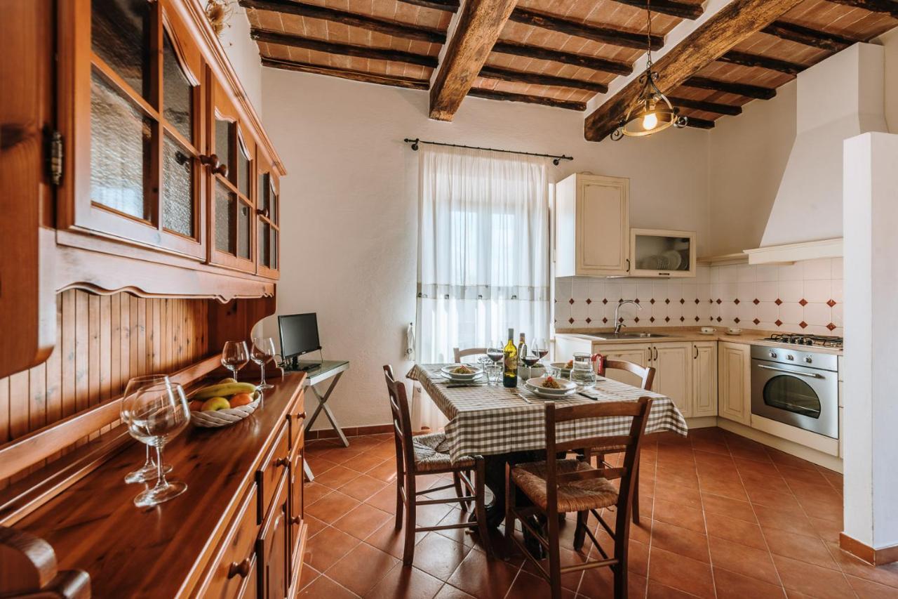 Borgo Villa A Sesta San Gusme 외부 사진